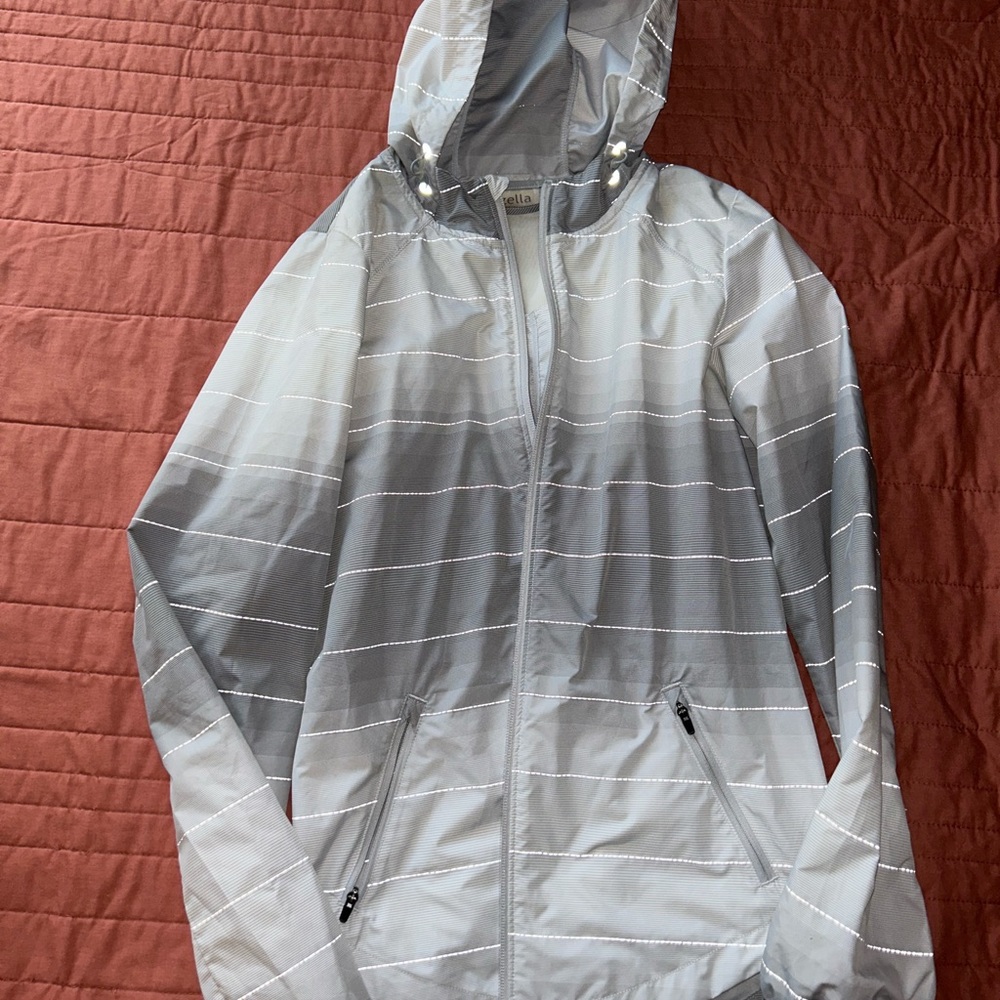 Zella rain coat with adjustable waist tie